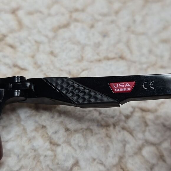 New Oakley Men's Oo9471 Encoder Rectangular Sunglasses Polished Black/Prizm - Picture 6 of 10